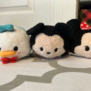 Disney Tsum Tsum Plush Trio - Black, White, Red, Blue